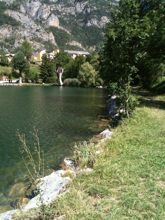 Le Relais Du Lac Le Lauzet-Ubaye Exterior foto