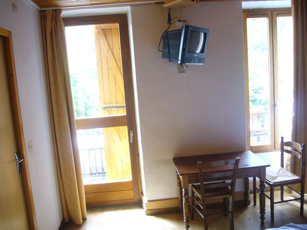 Le Relais Du Lac Le Lauzet-Ubaye Exterior foto